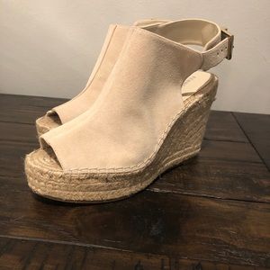 Kenneth Cole Suede Wedge